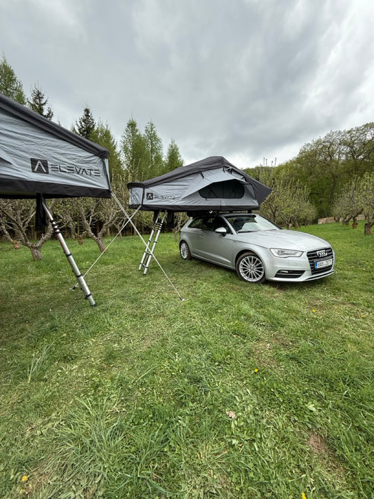 Půjčit střešní autostan Elevate